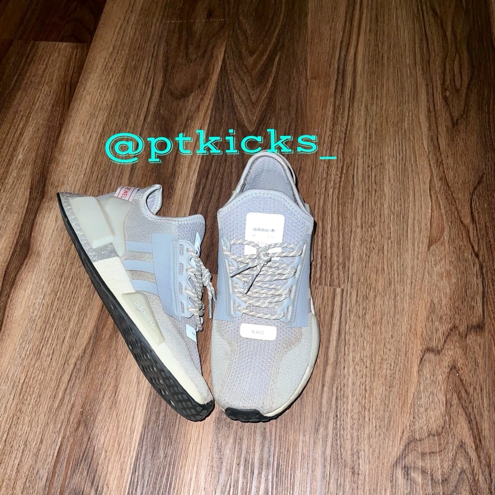 Adidas NMD V2
